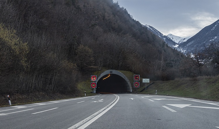 Le tunnel du Mont-Chemin sera fermé du 2 au 5 mai à Martigny